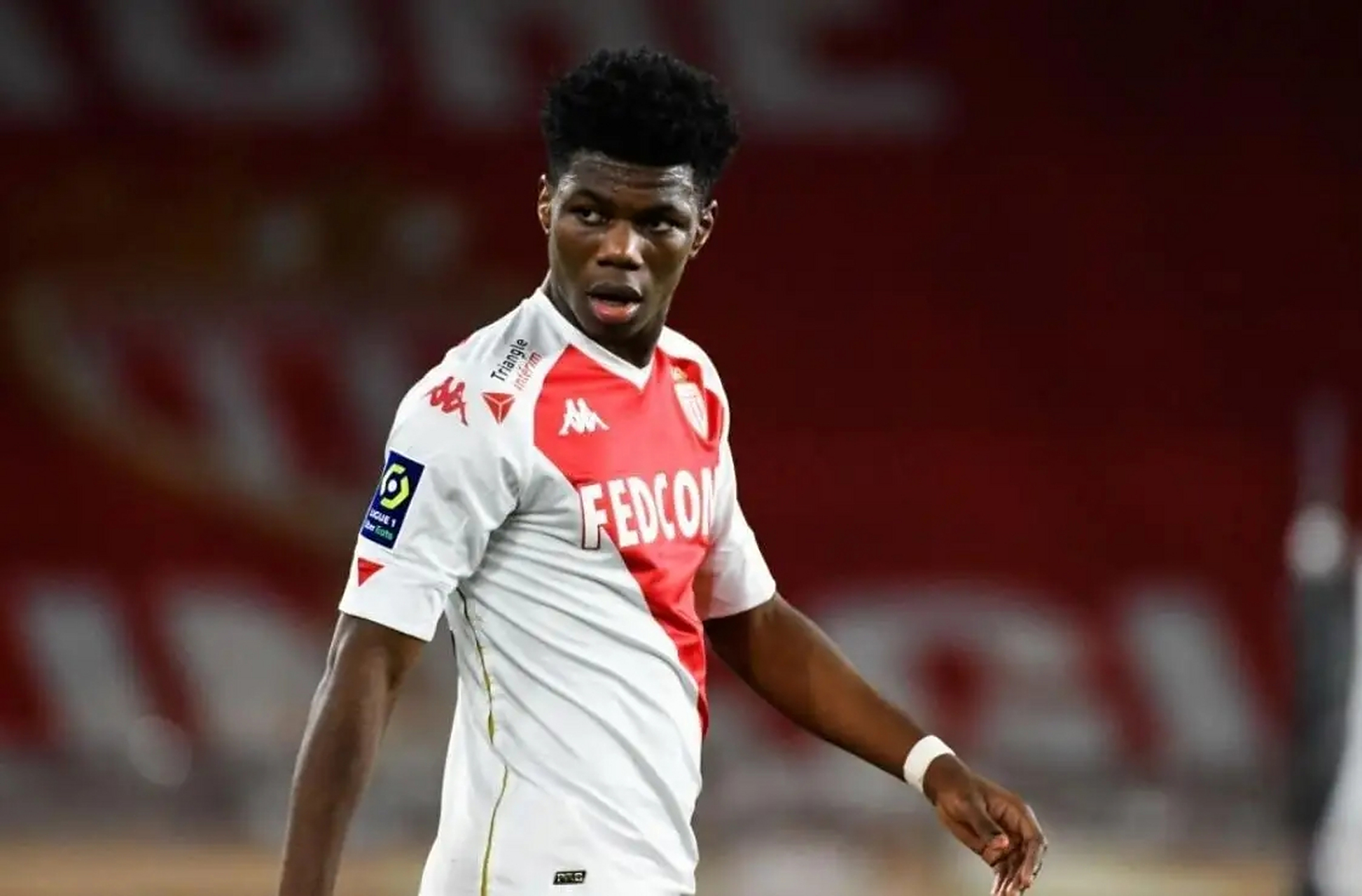 法甲赛程吃紧;皇家马德里窗口期豪取连胜;球迷炸锅;团队化学反应显著的简单介绍 法甲赛程吃紧;皇家马德里窗口期豪取连胜;球迷炸锅;团队化学反应显著的简单介绍