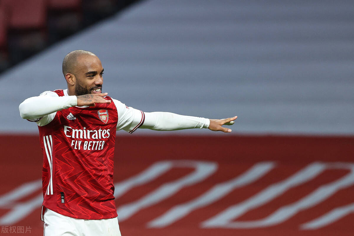 赛地聚焦：英超赛后热度飙升；印第安纳步行者单刀错失；引发热议；更衣室氛围转暖的简单介绍